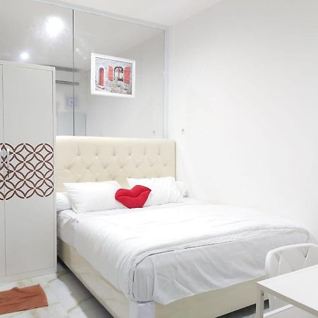 Alex Hostel 2 Палембанг Екстер'єр фото